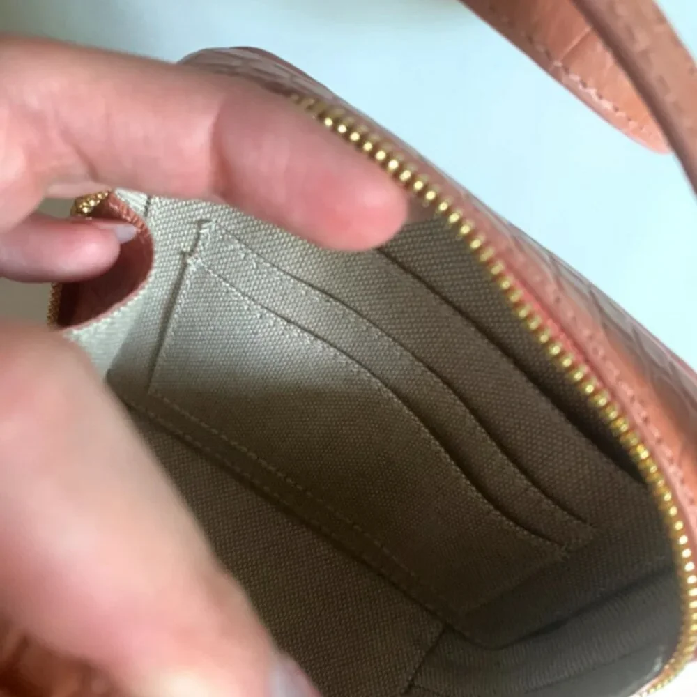 French designer A.P.C. Mini Louisette Leather Bag in Powder Pink BNWT + Dustbag - Picture 9 of 16